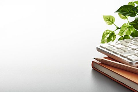 上海公司变更经营范围，还需要资质审批吗？